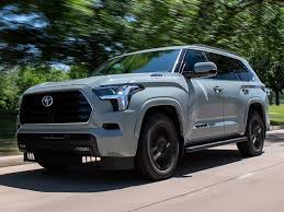 2024 Toyota Sequoia SR5: