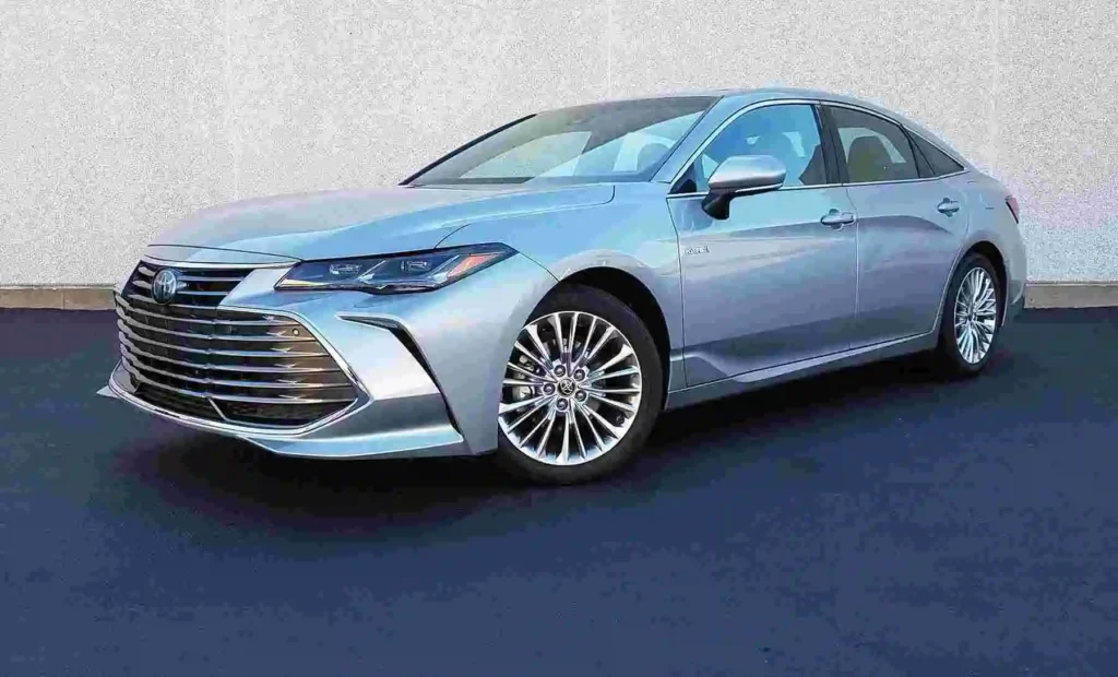 Available Trims and Pricing of the 2022 Toyota Avalon.